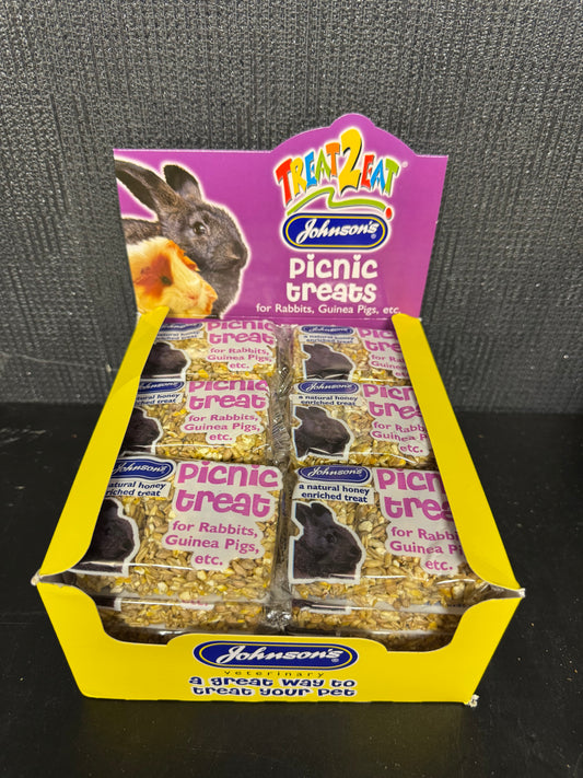 RABBIT AND GUINEA PIG TREATS