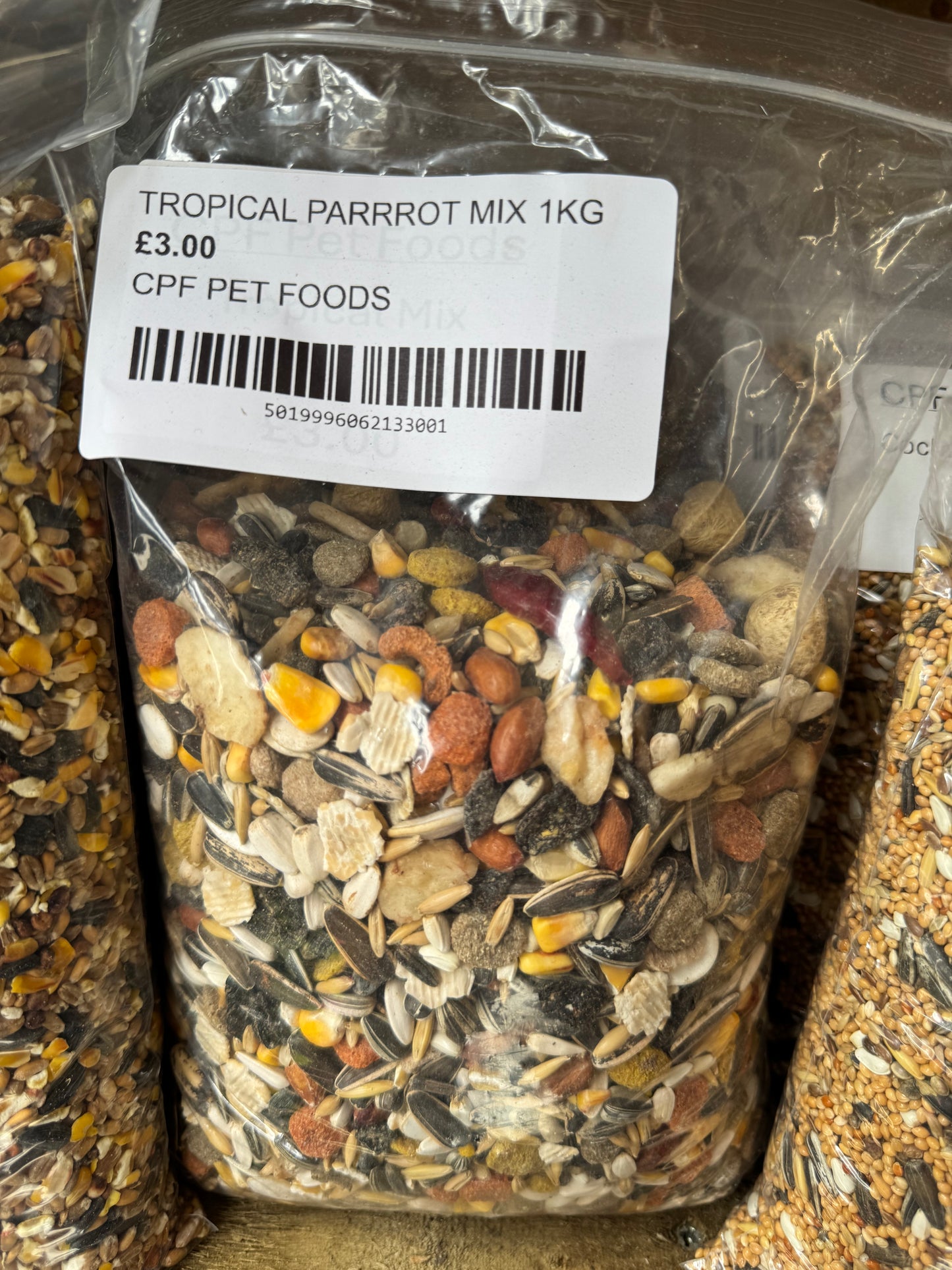 TROPICLA PARROT MIX 1KG